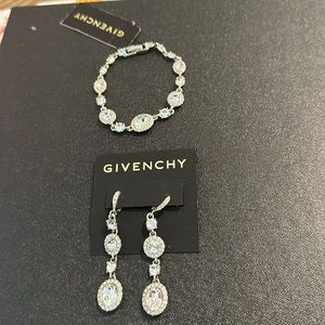 Best price⭐️👑Givenchy Jewelry⭐️👑